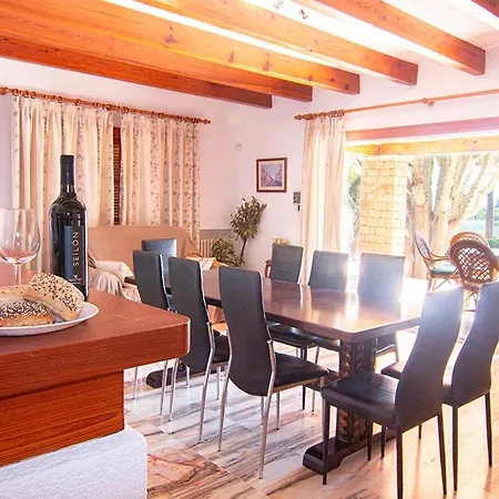 Villa Fustera *